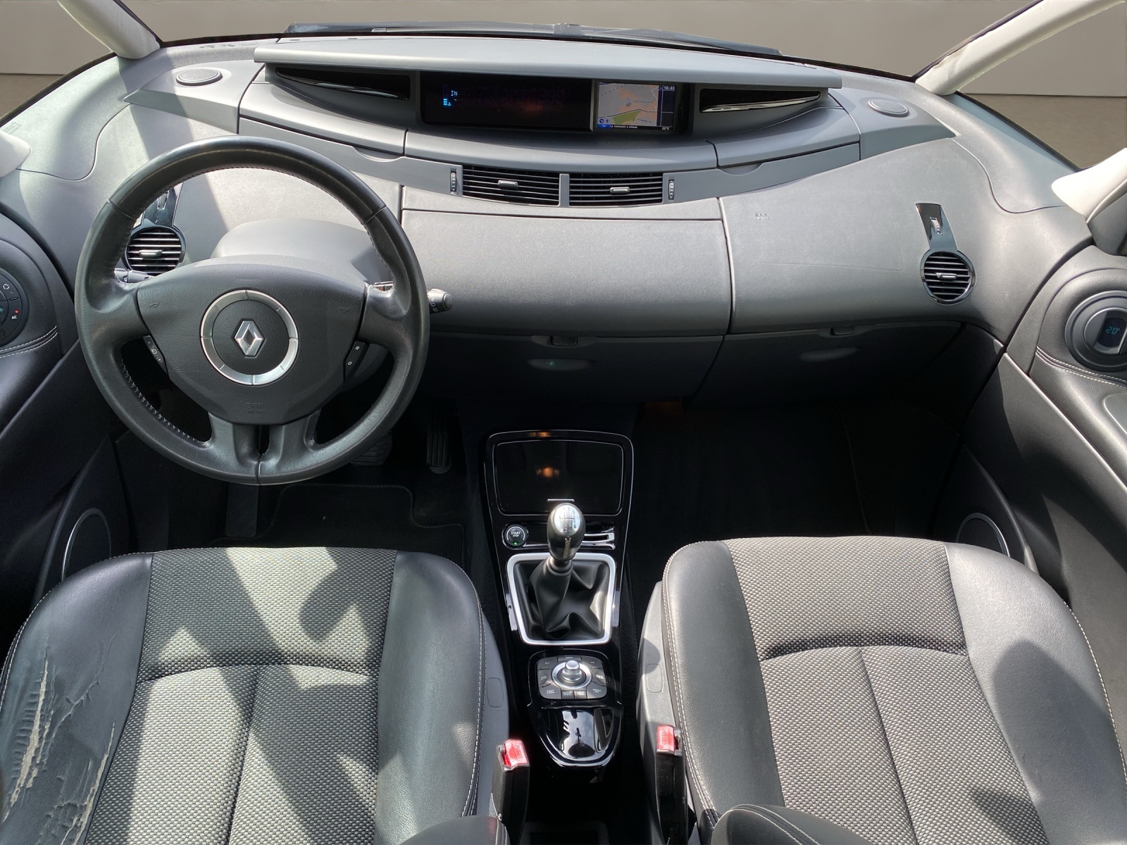 RENAULT Espace 2.0 Turbo Dynamique-image-10