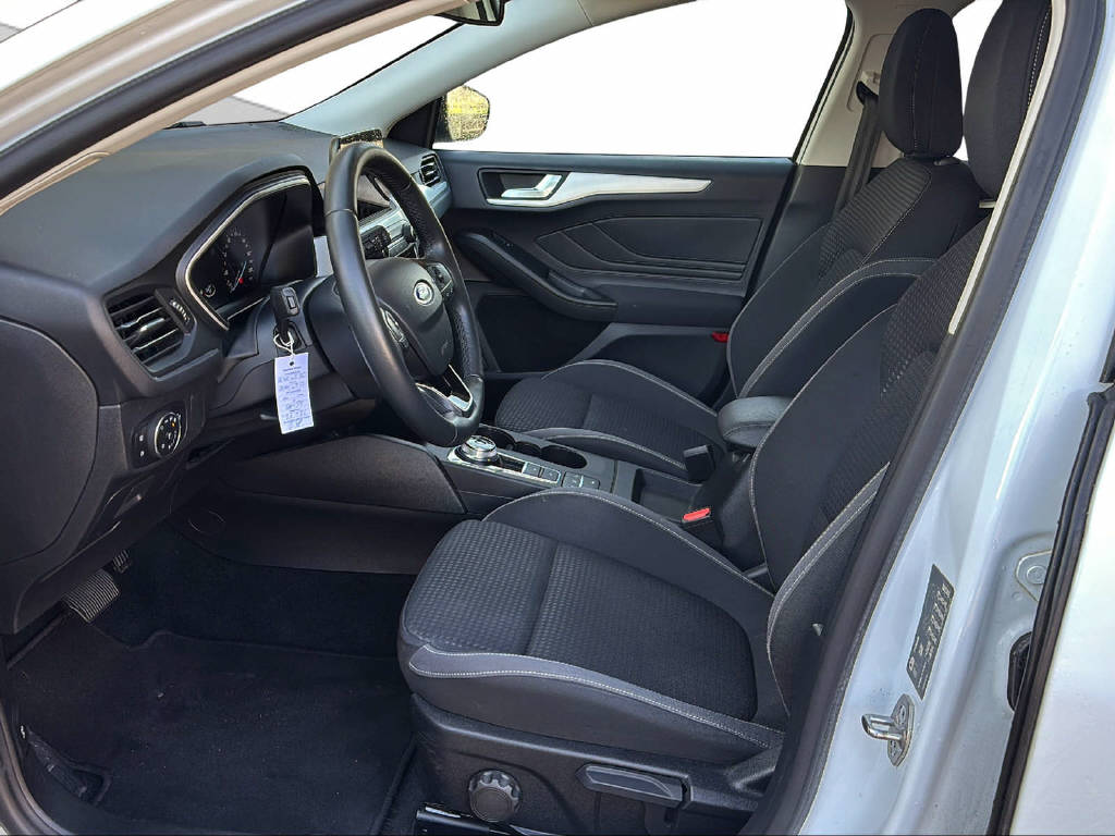 FORD Focus 1.0i EcoB 125 Cool & Con-image-7