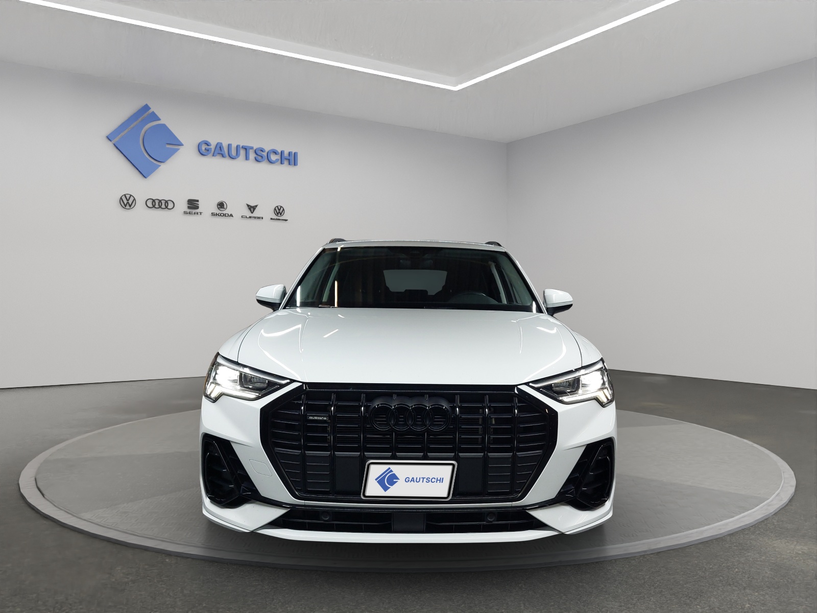 AUDI Q3 35 TDI S line quattro S-tronic-image-4