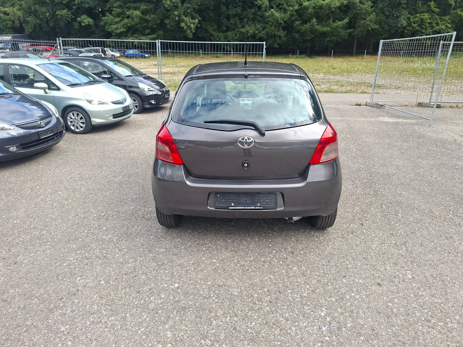 TOYOTA Yaris 1.3 Linea Luna-image-5