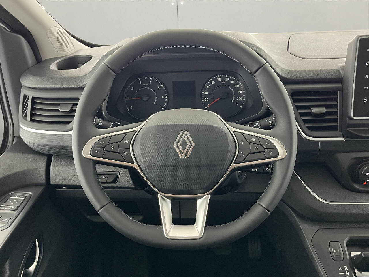 RENAULT Trafic Grand Passenger 2.0 dCi Blue 150 evolution-image-9