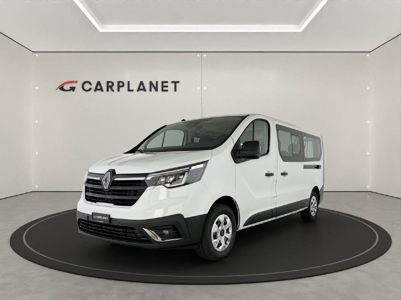 RENAULT Trafic Grand Passenger 2.0 dCi Blue 150 evolution-image-0