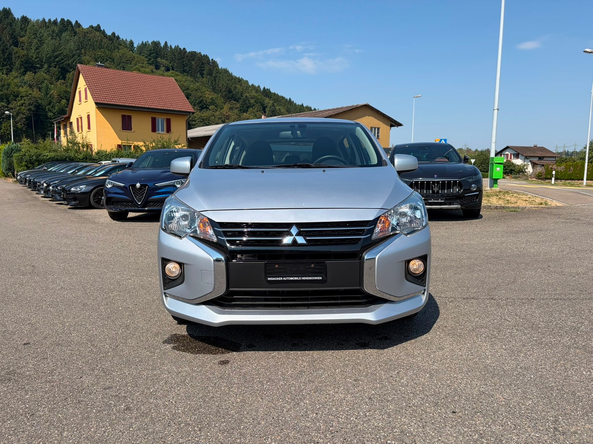 MITSUBISHI Space Star 1.2 CVT Invite-image-1