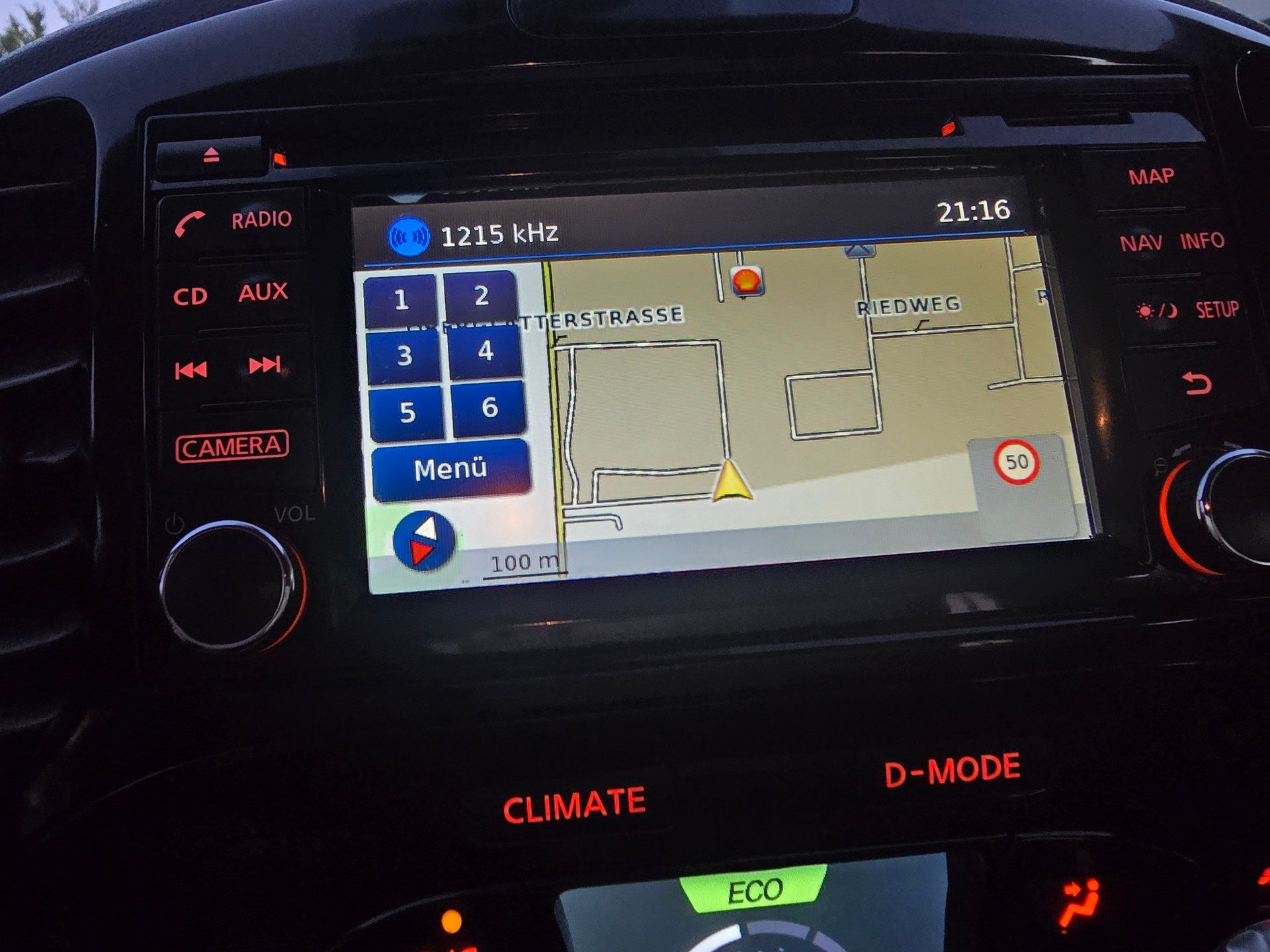 NISSAN Juke 1.6 N-Connecta Xtronic M-CVT-image-18