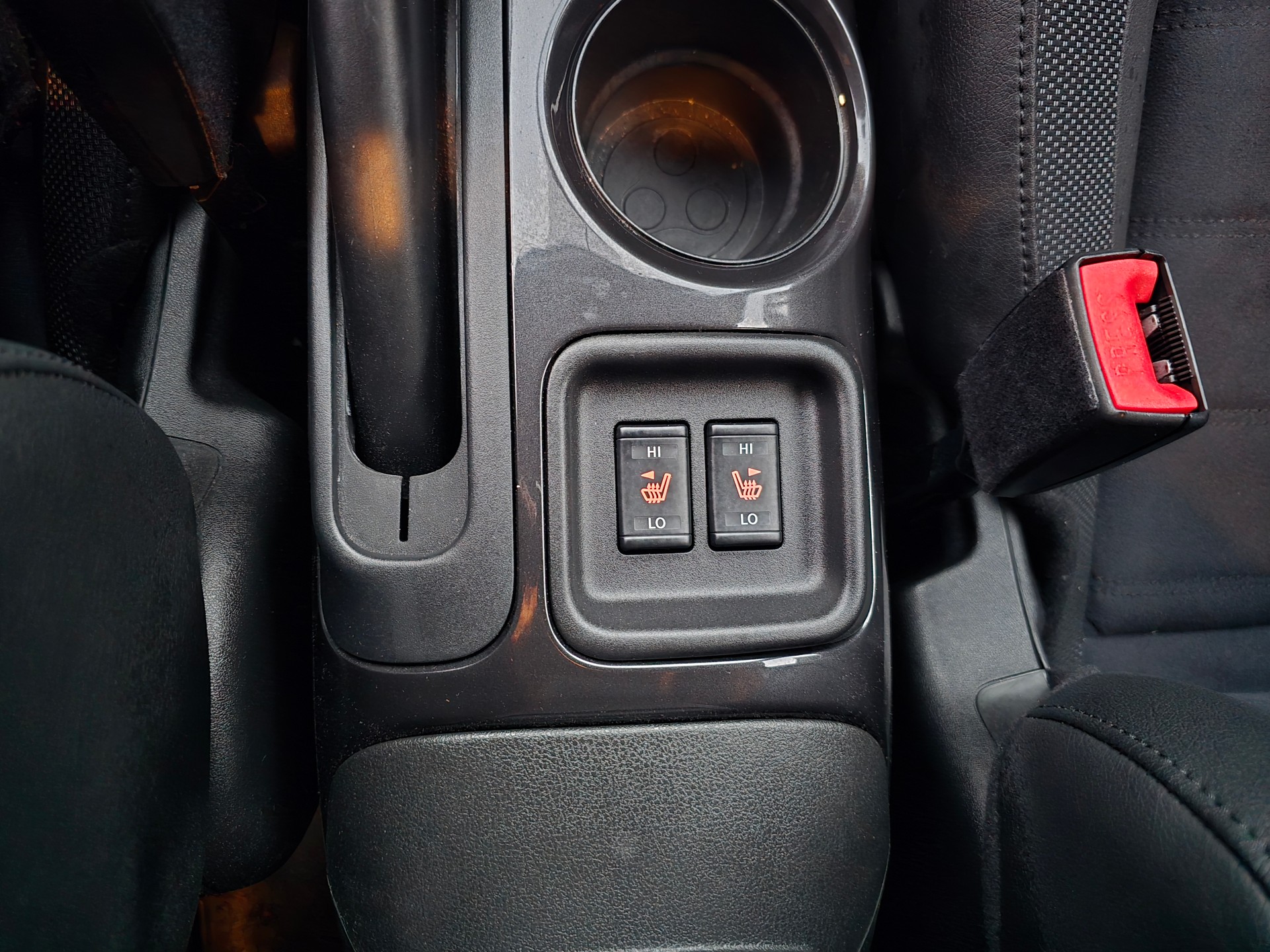 NISSAN Juke 1.6 N-Connecta Xtronic M-CVT-image-17