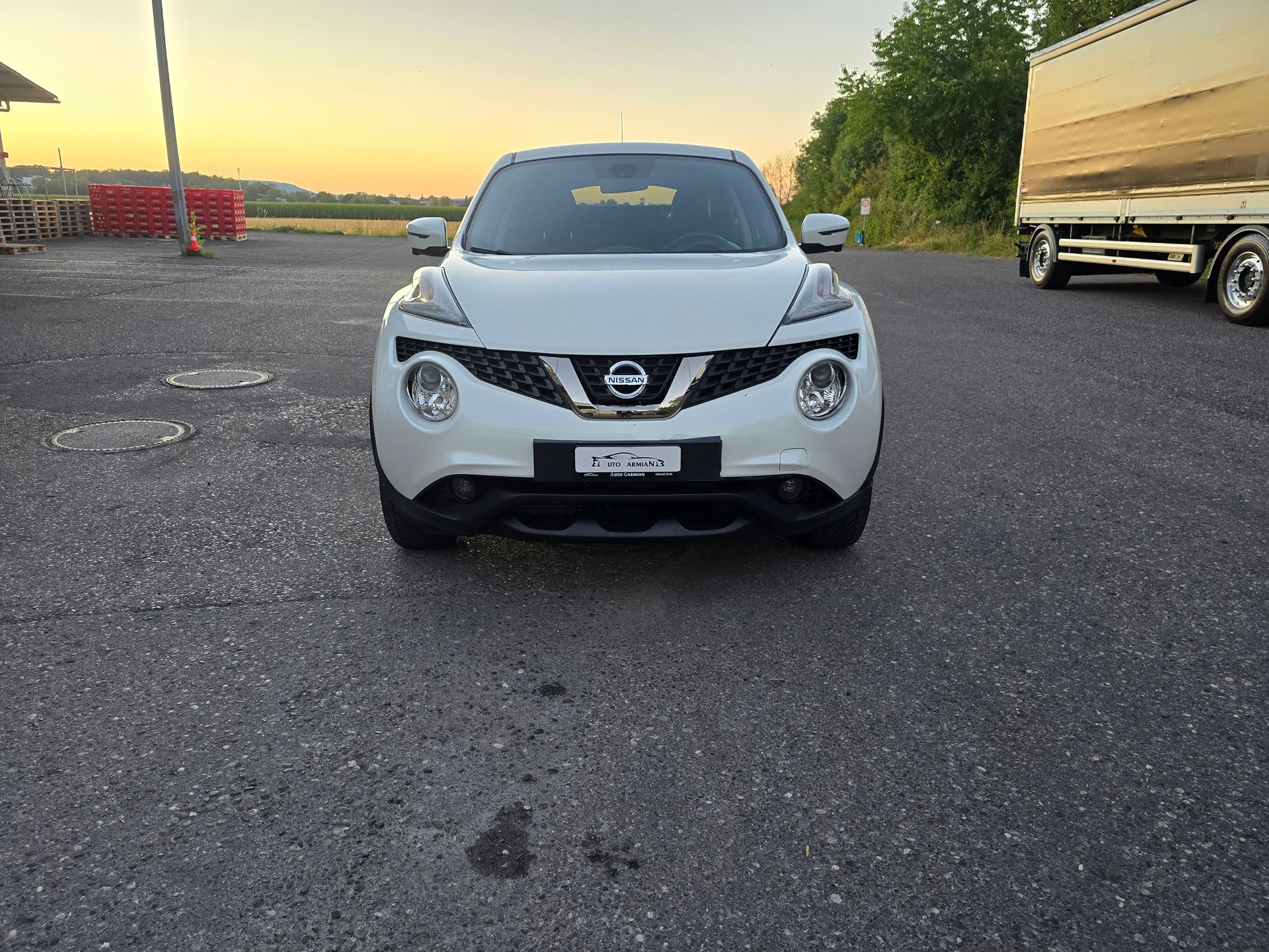 NISSAN Juke 1.6 N-Connecta Xtronic M-CVT-image-0
