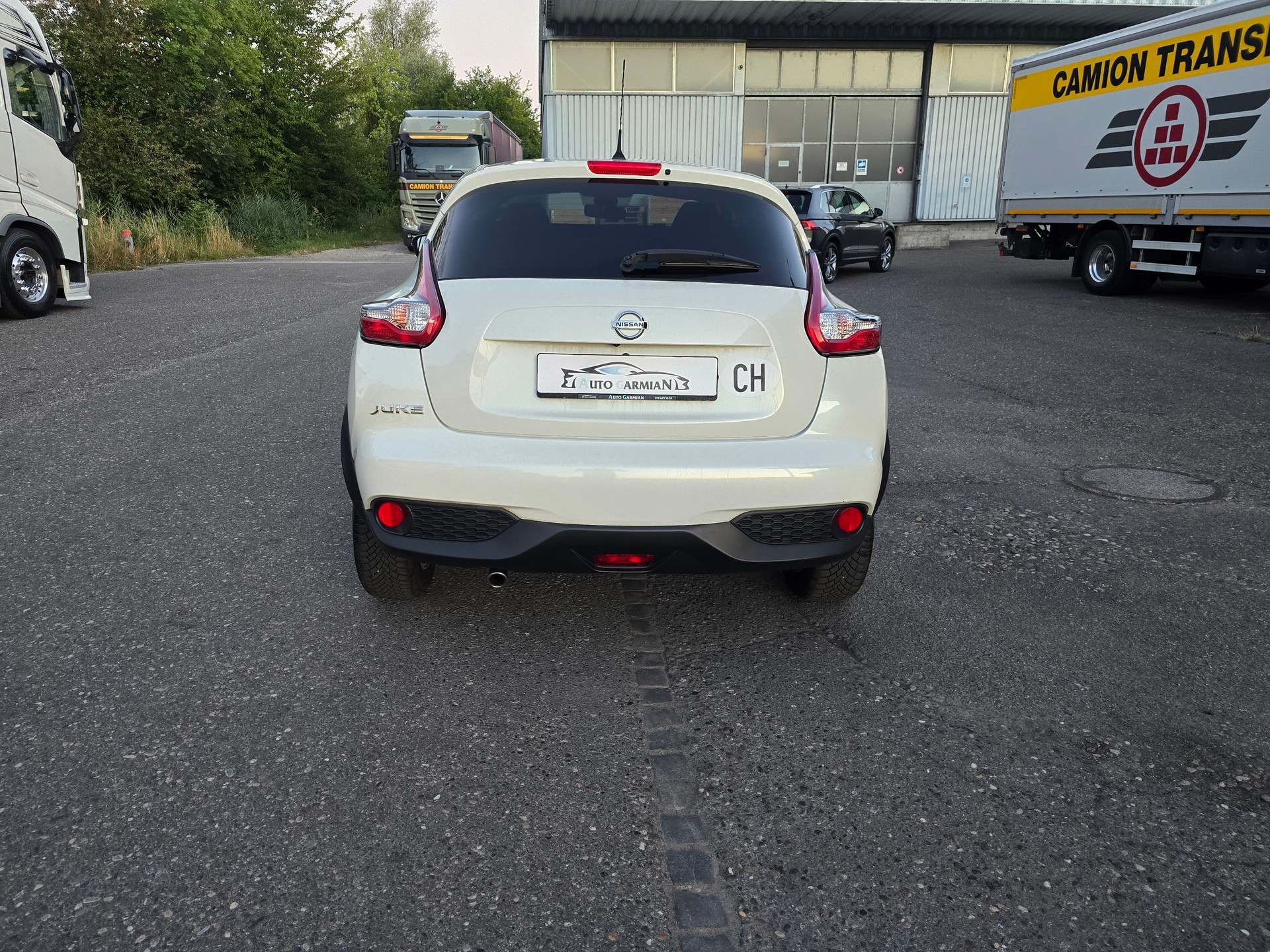 NISSAN Juke 1.6 N-Connecta Xtronic M-CVT-image-3