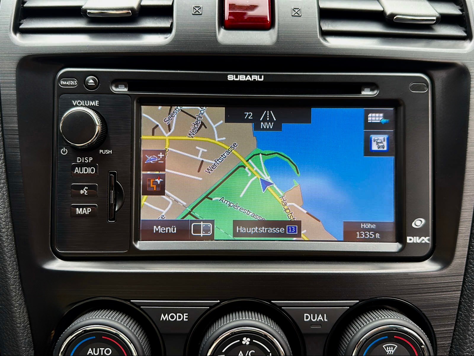 SUBARU XV 2.0 Swiss Two AWD CVT-image-14