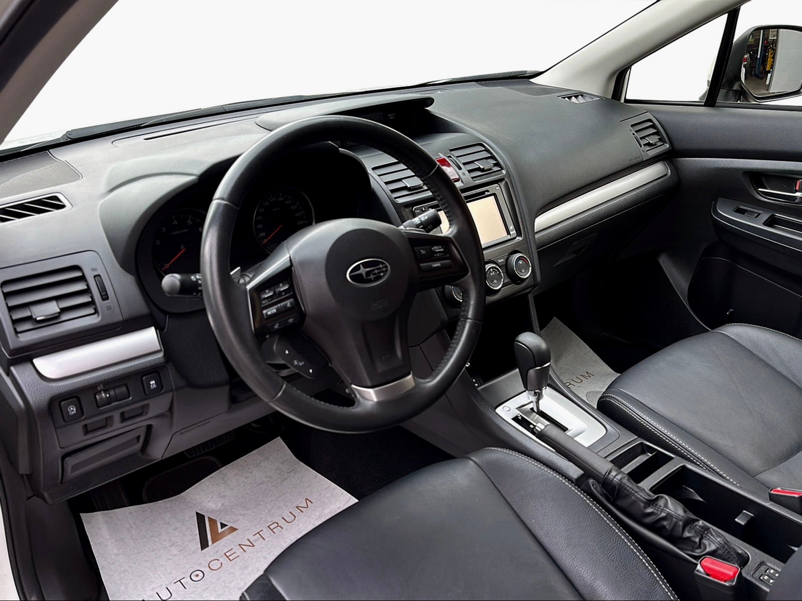 SUBARU XV 2.0 Swiss Two AWD CVT-image-1