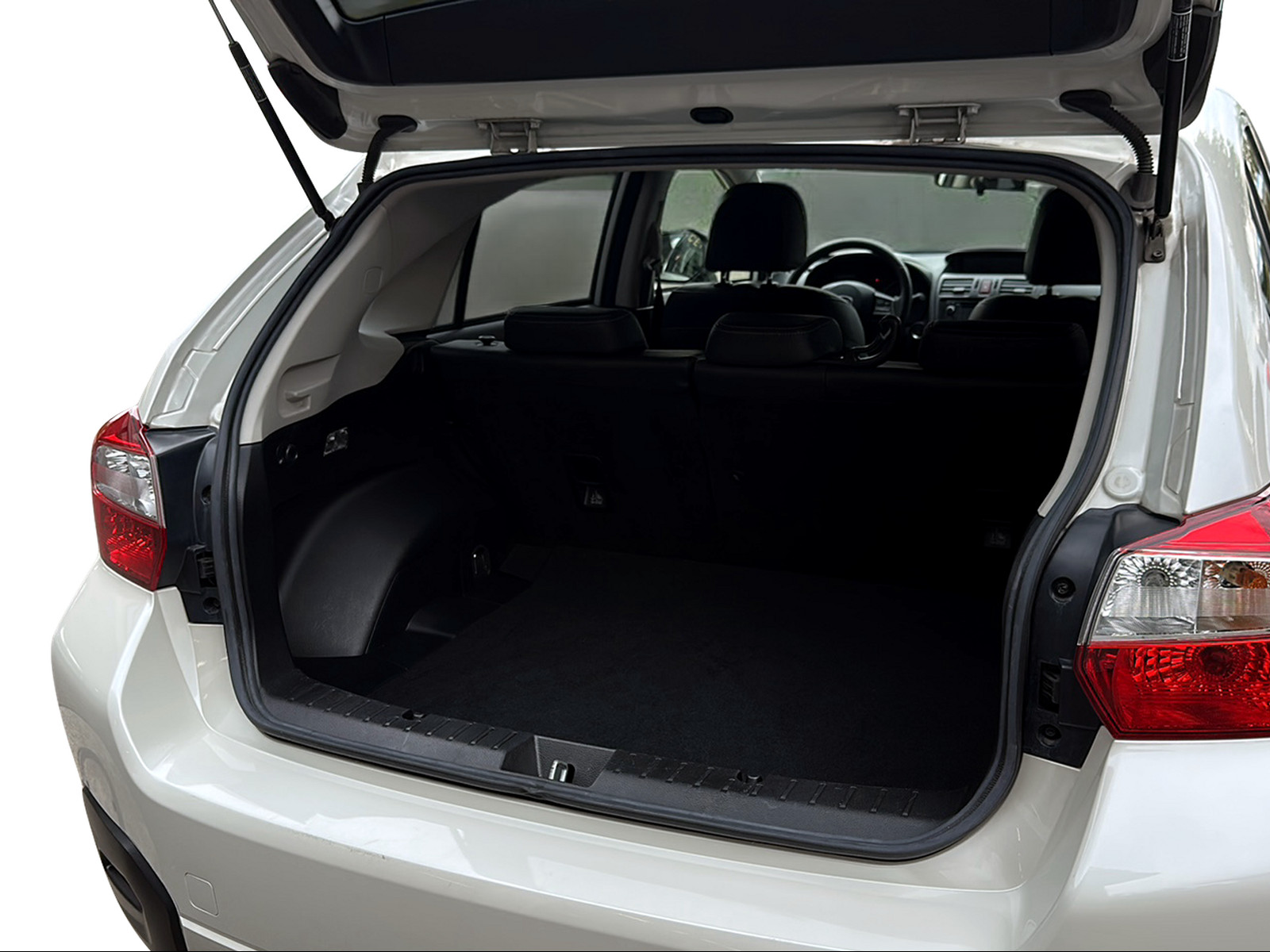 SUBARU XV 2.0 Swiss Two AWD CVT-image-7