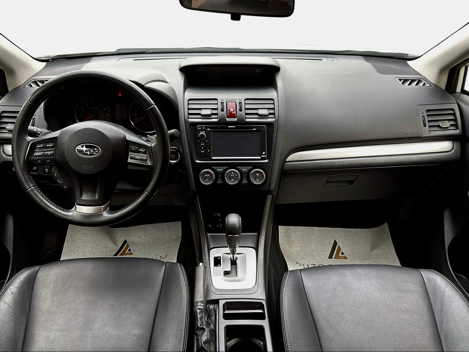 SUBARU XV 2.0 Swiss Two AWD CVT-image-11
