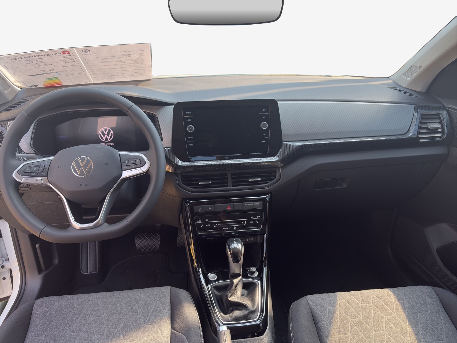 VW NEW T-Cross-image-10