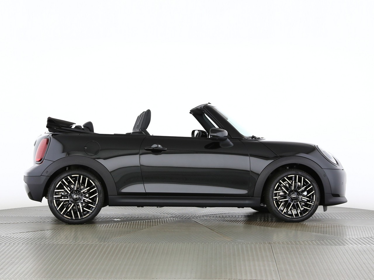 MINI Cooper S Cabriolet DKG-image-16