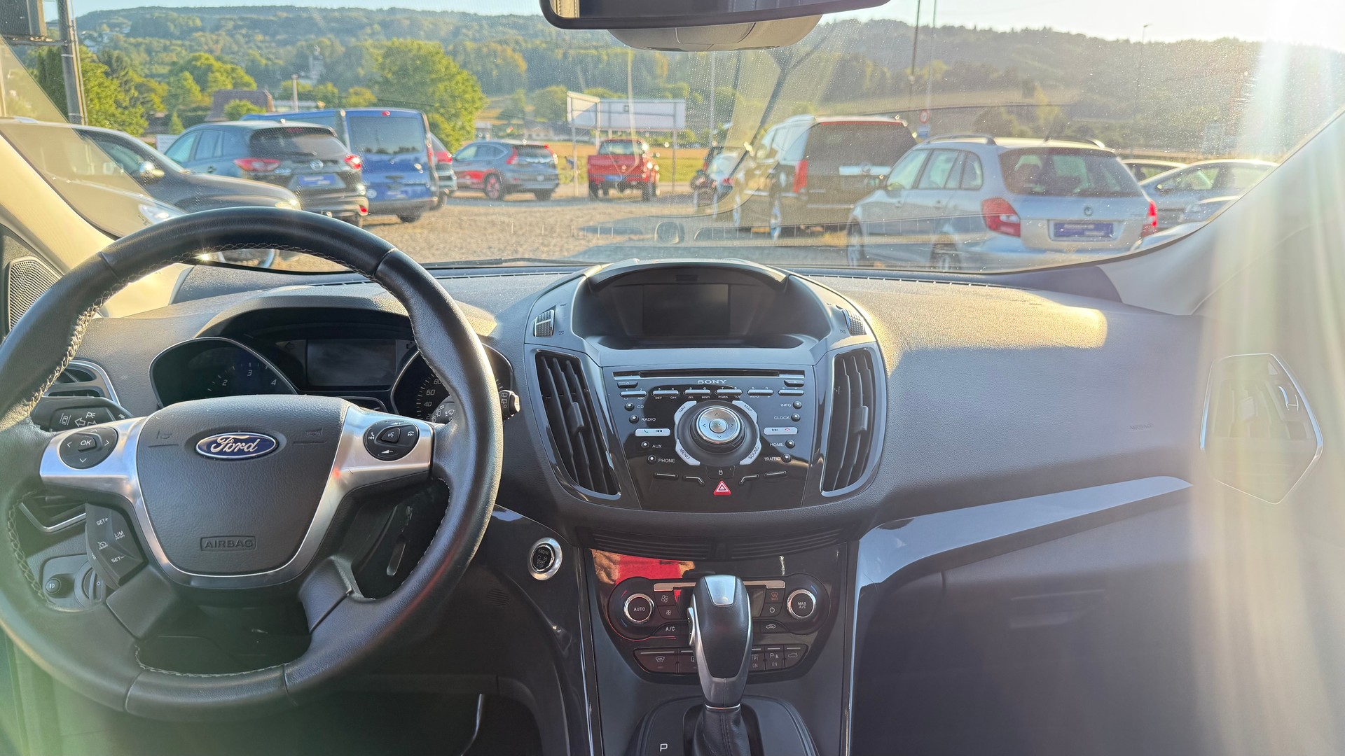 FORD Kuga 2.0 TDCi Titanium S 4WD PowerShift-image-4