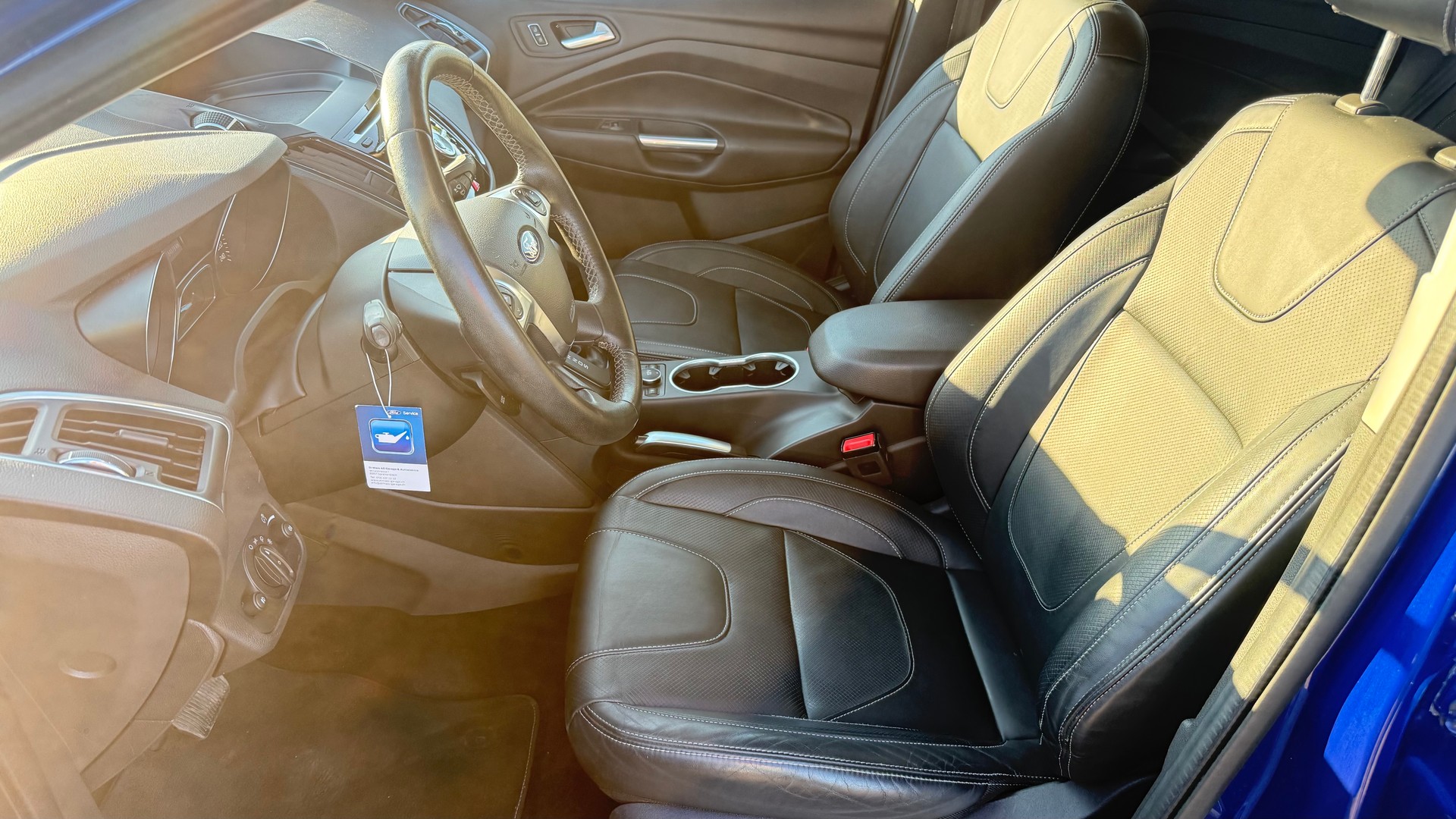 FORD Kuga 2.0 TDCi Titanium S 4WD PowerShift-image-2