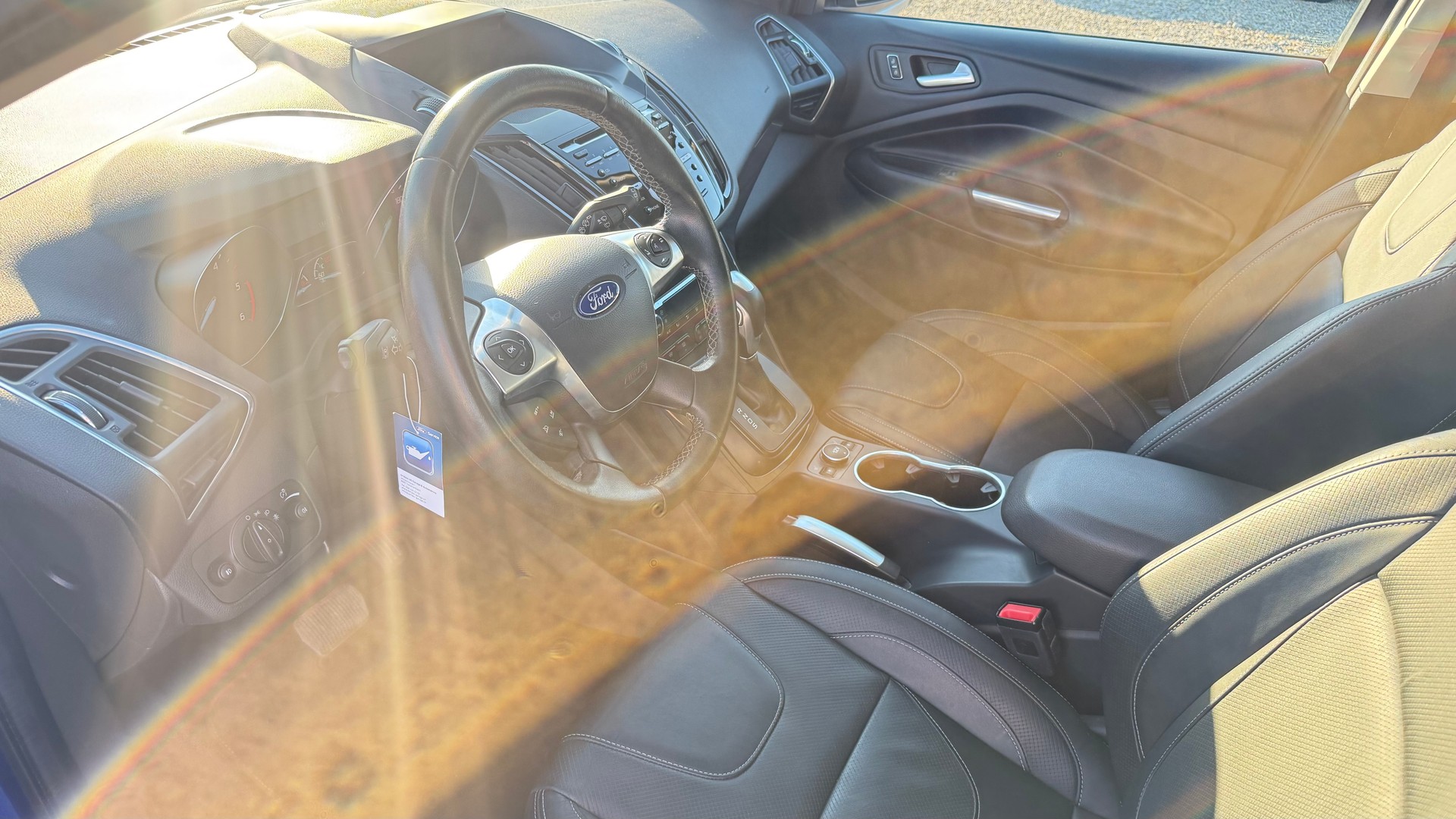 FORD Kuga 2.0 TDCi Titanium S 4WD PowerShift-image-1