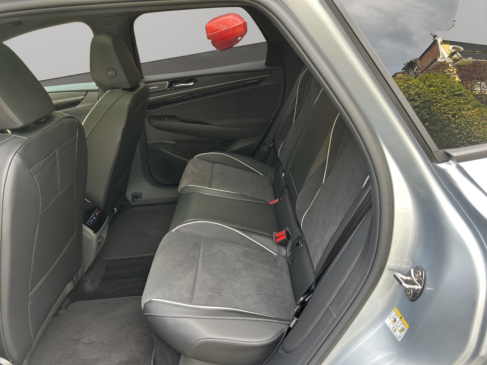 VW ID.7 Tourer Pro S 86 kWh Pro S United-image-9