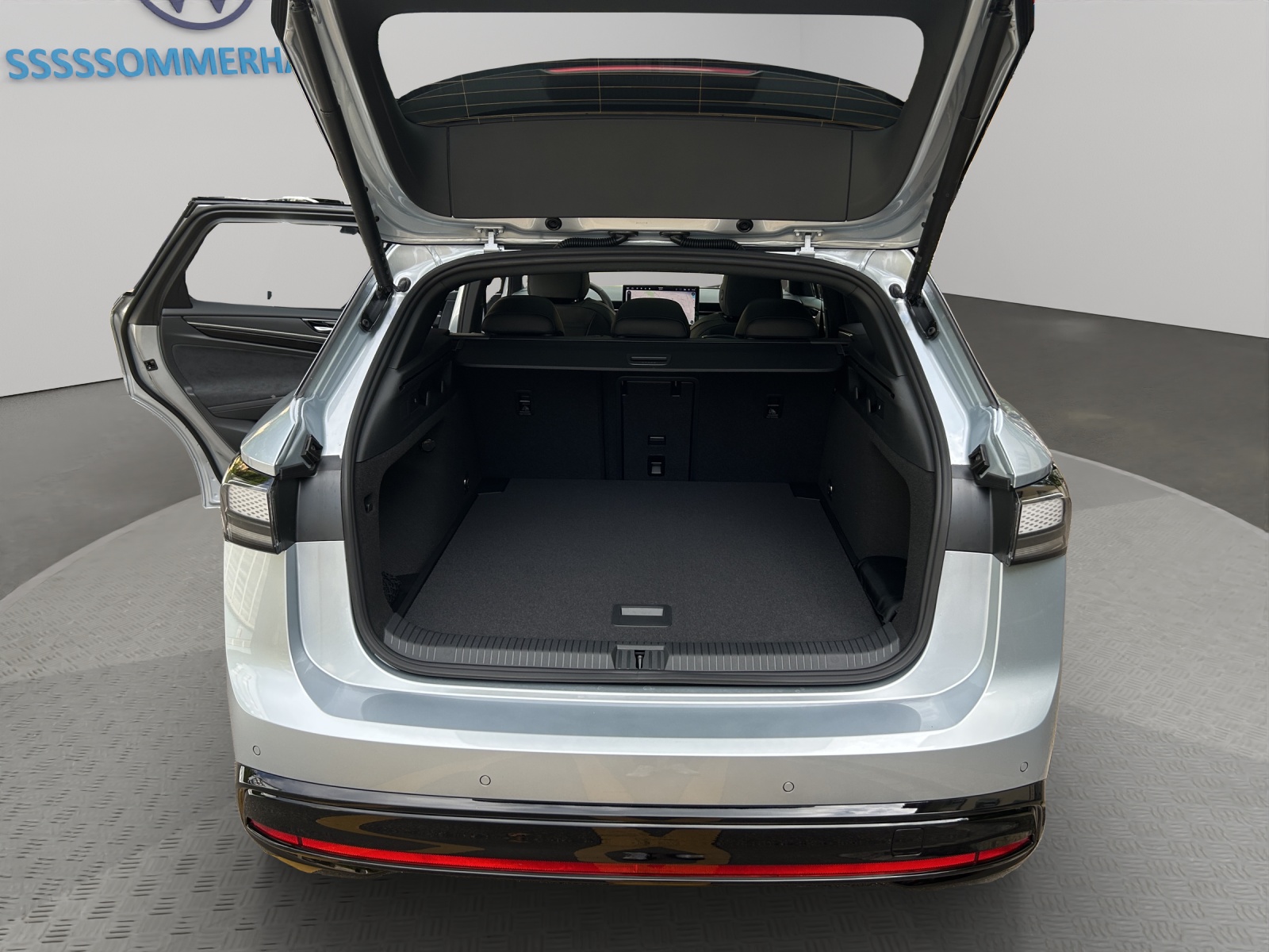 VW ID.7 Tourer Pro S 86 kWh Pro S United-image-10