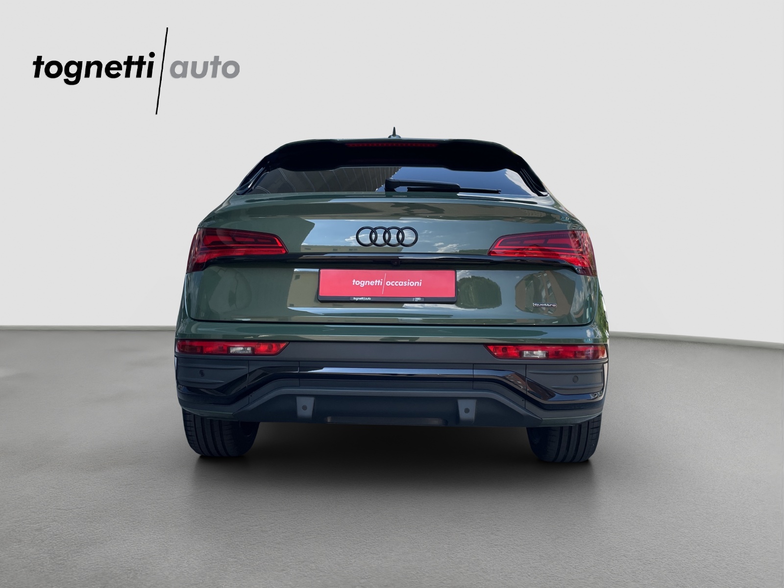 AUDI Q5 Sportback 40 TDI Blackedition quattro S-tronic-image-5