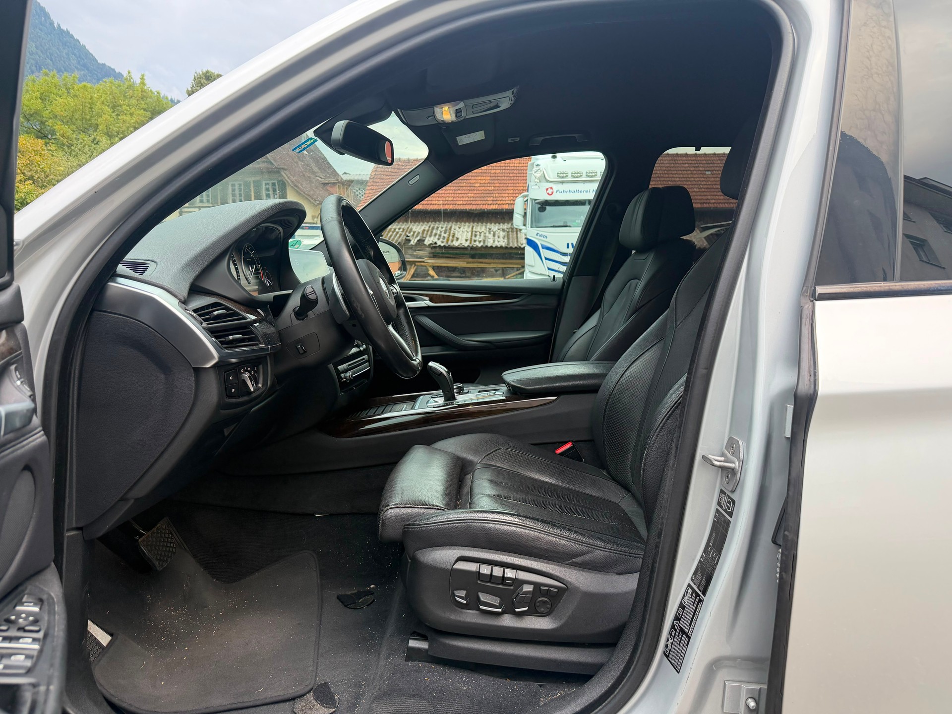 BMW X5 xDrive 40d Steptronic-image-4