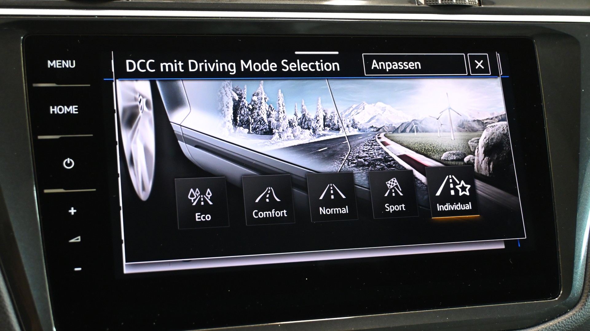 VW Tiguan 2.0TSI Elegance 4Motion DSG-image-13
