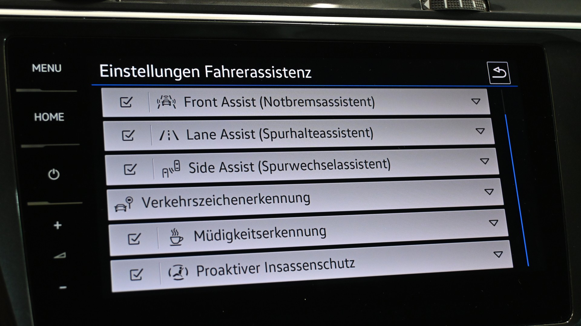 VW Tiguan 2.0TSI Elegance 4Motion DSG-image-12