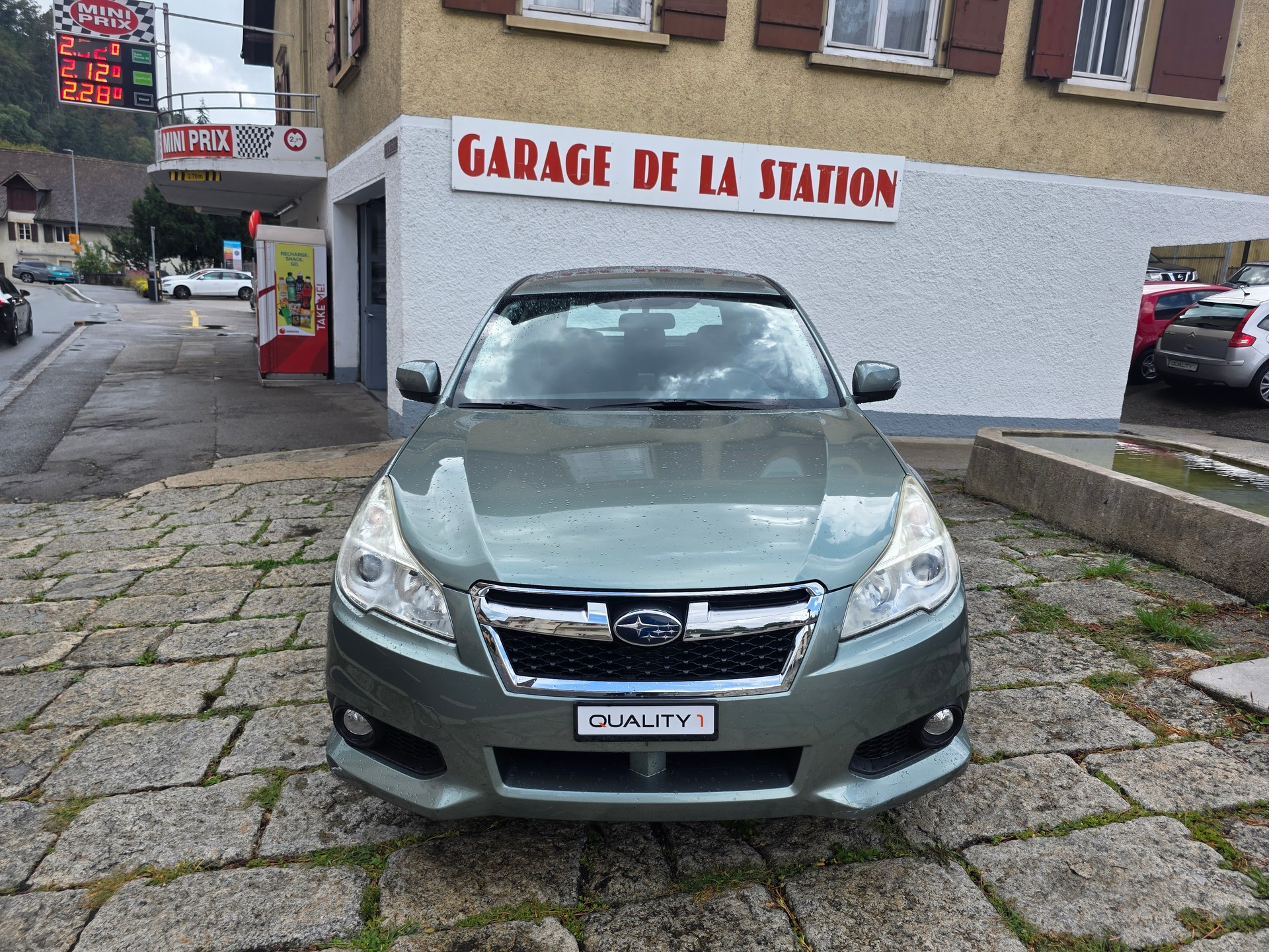SUBARU Legacy 2.0i Advantage AWD Lineartronic-image-1