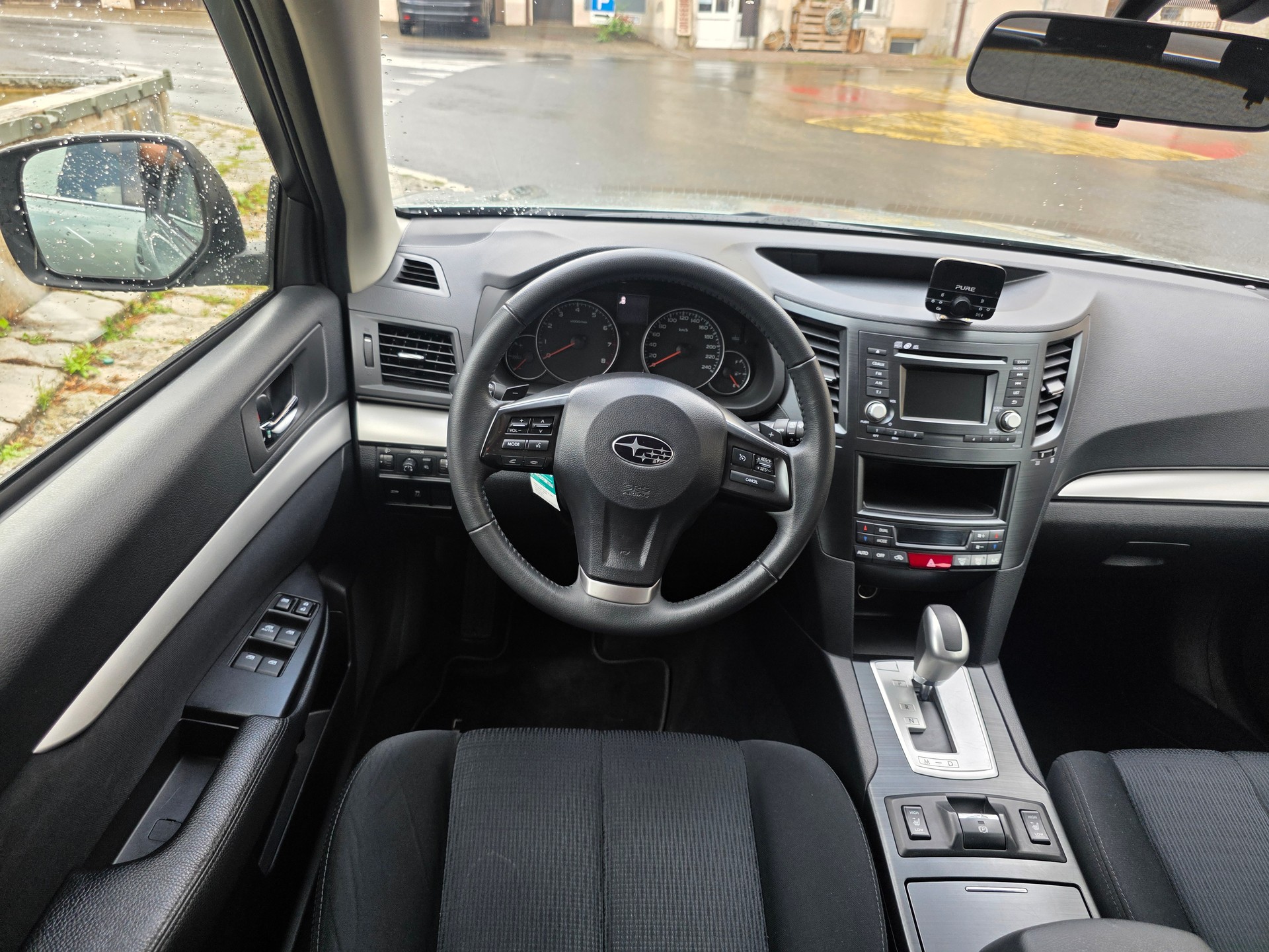 SUBARU Legacy 2.0i Advantage AWD Lineartronic-image-8