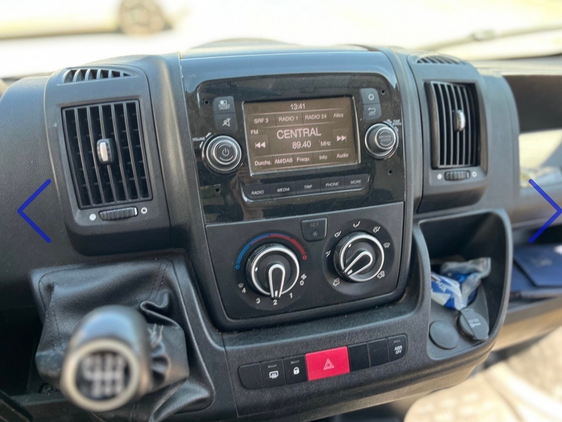 PEUGEOT Boxer 2.0 HDI 335 Active s/s L2H2-image-13
