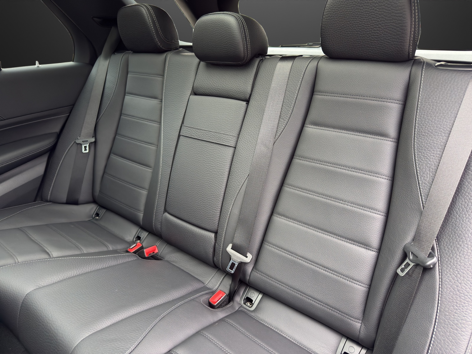 MERCEDES-BENZ GLE 450 d 4Matic 9G-Tronic-image-14