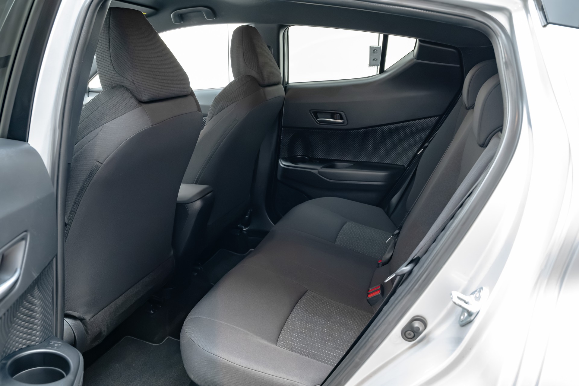 TOYOTA C-HR 1.8 HSD Style CVT-image-14