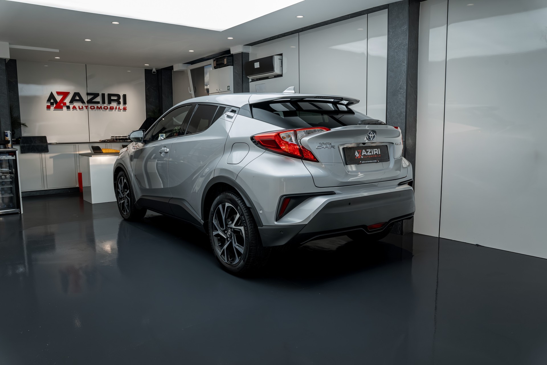 TOYOTA C-HR 1.8 HSD Style CVT-image-5