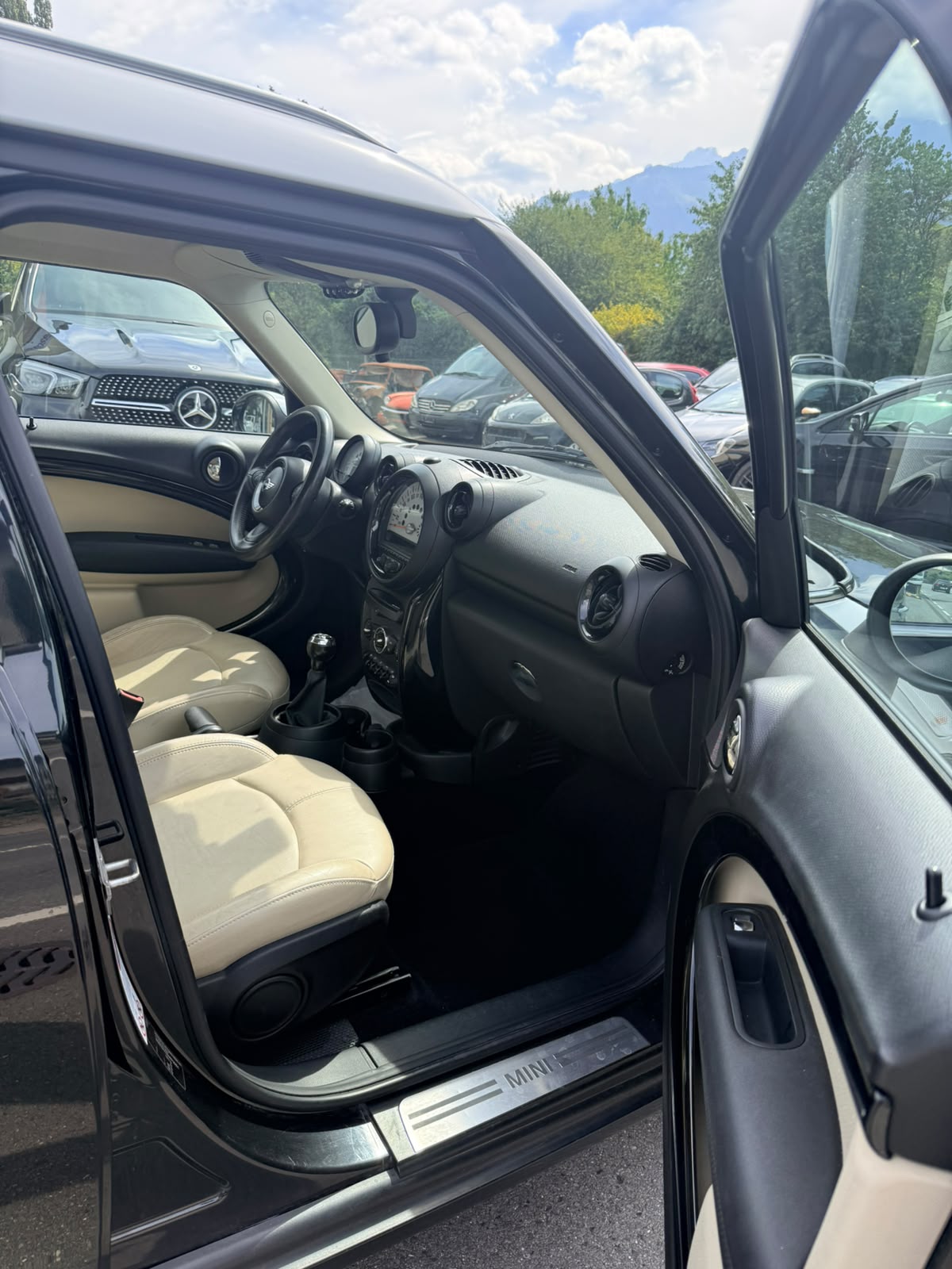 MINI Countryman Cooper ALL4-image-10