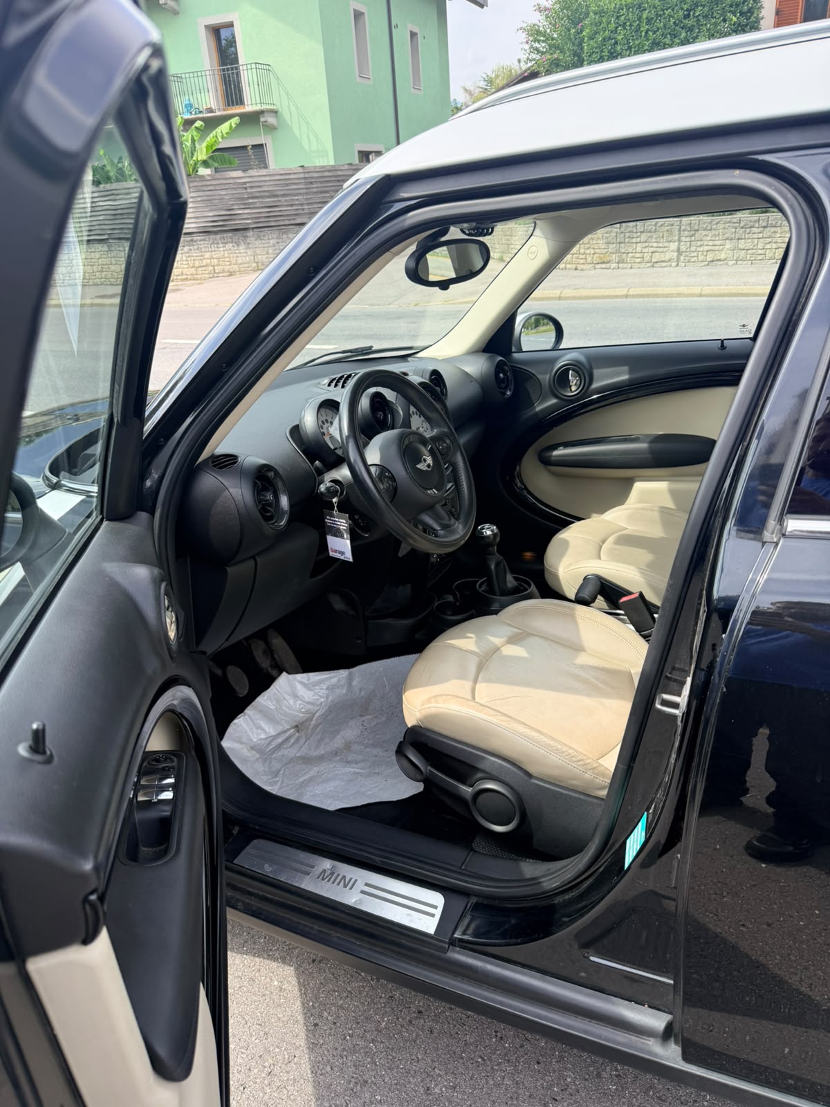 MINI Countryman Cooper ALL4-image-8