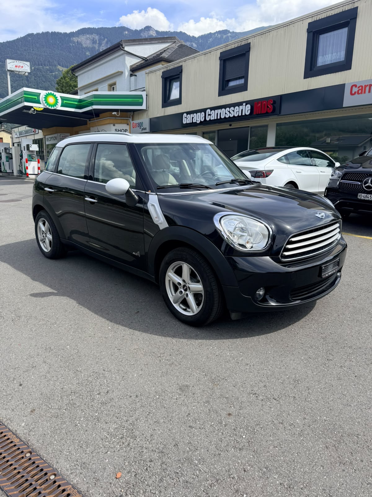 MINI Countryman Cooper ALL4-image-2