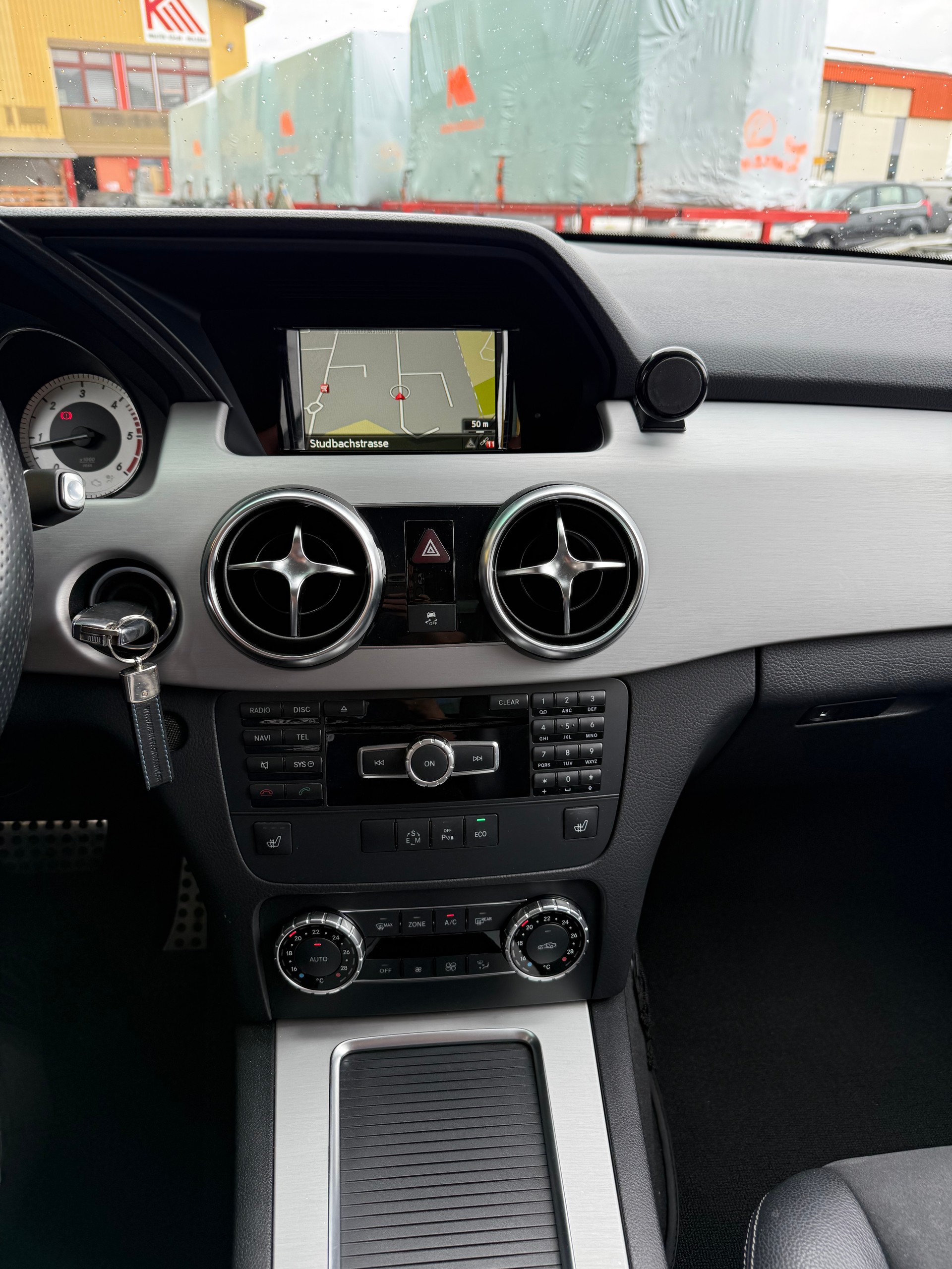 MERCEDES-BENZ GLK 250 BlueTEC 4Matic 7G-Tronic-image-11