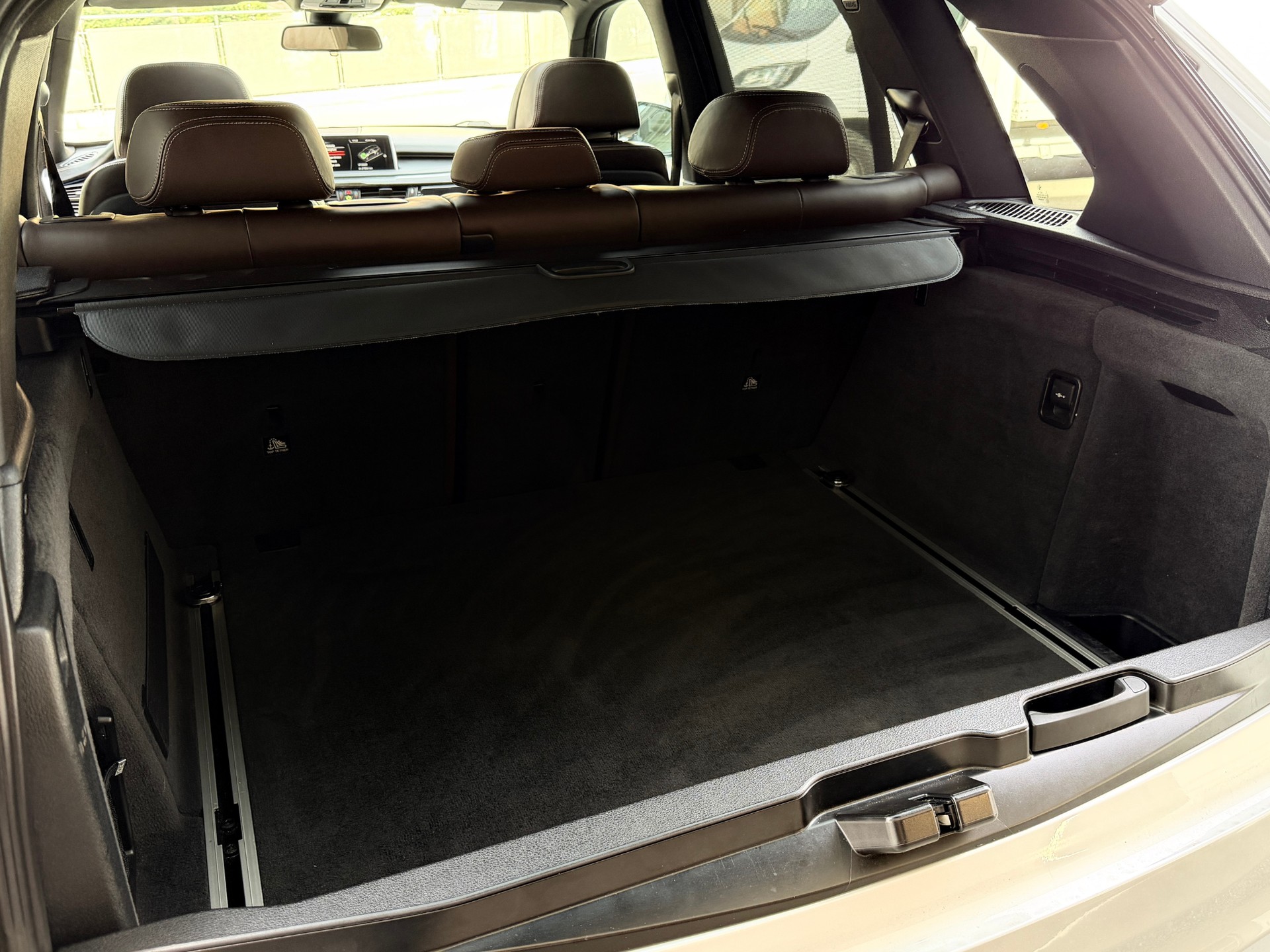 BMW X5 xDrive 40d Steptronic-image-28