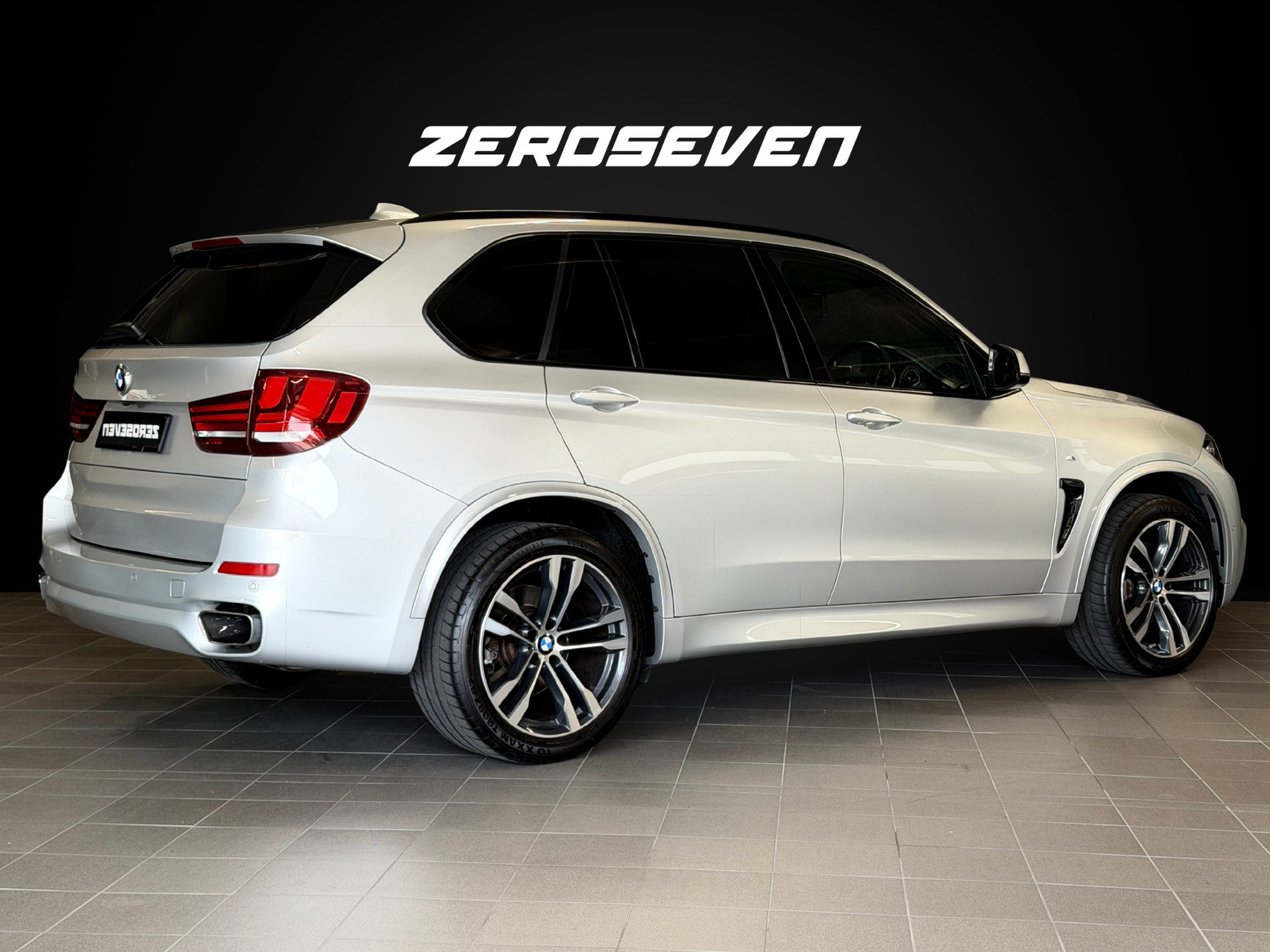 BMW X5 xDrive 40d Steptronic-image-7