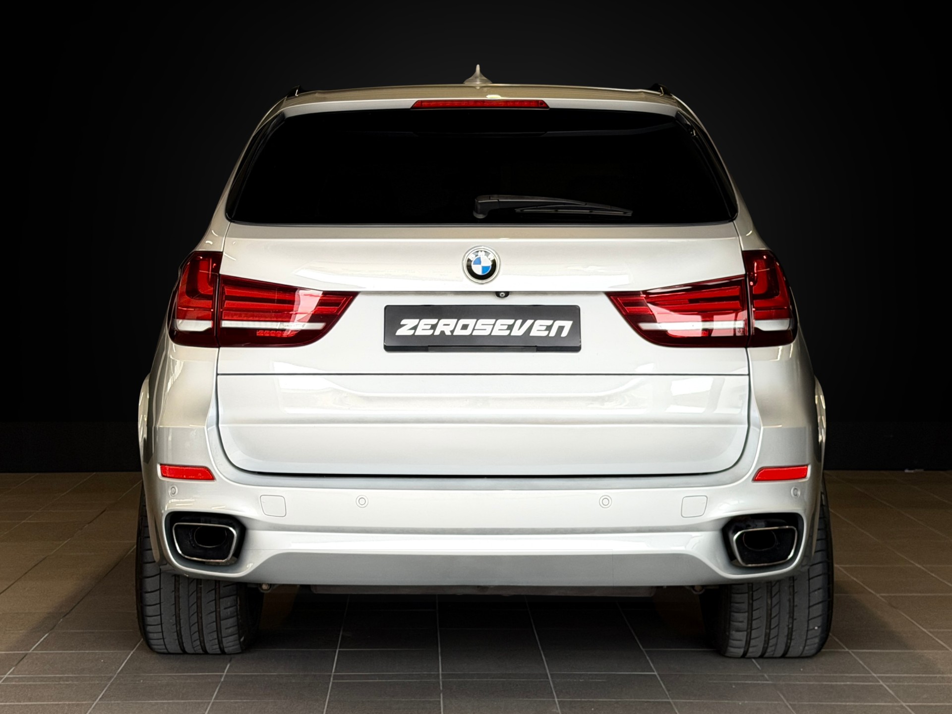 BMW X5 xDrive 40d Steptronic-image-5