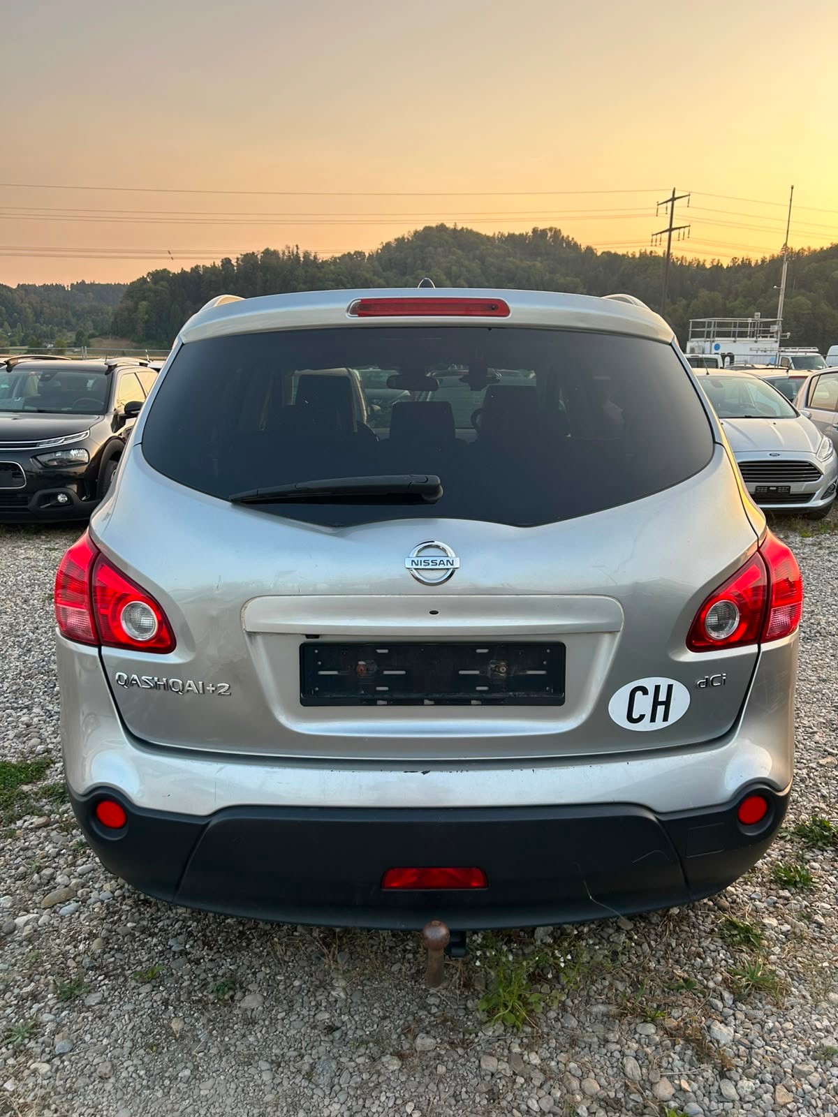 NISSAN Qashqai +2 2.0 dCi 4WD tekna Automatic-image-3