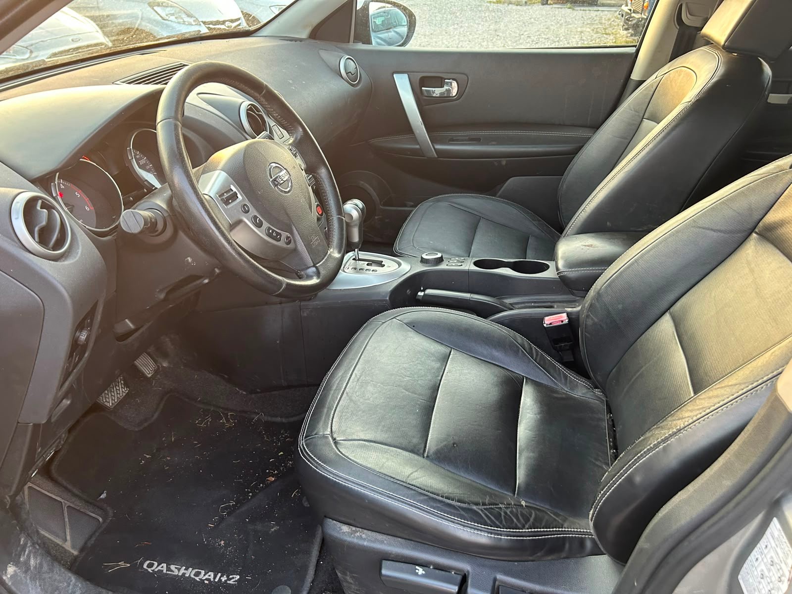 NISSAN Qashqai +2 2.0 dCi 4WD tekna Automatic-image-8
