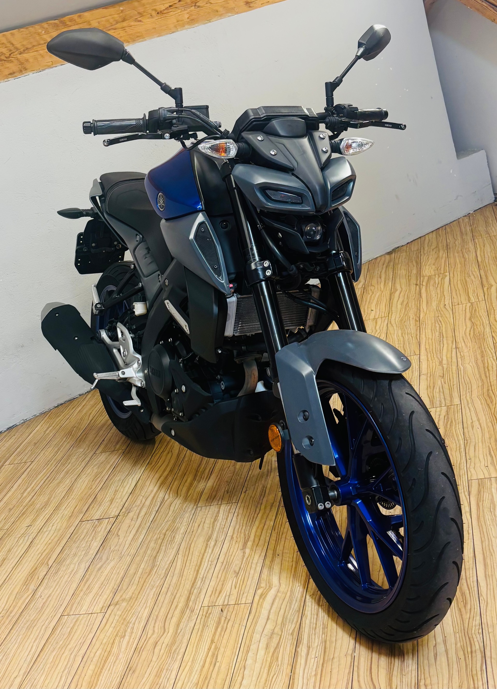 YAMAHA MT-125 ABS