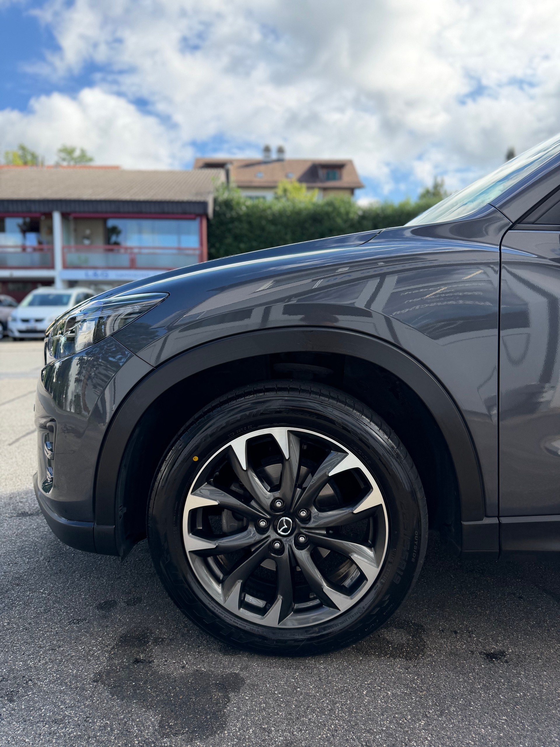 MAZDA CX-5 2.5 Revolution AWD Skyactive-G Automatic-image-12