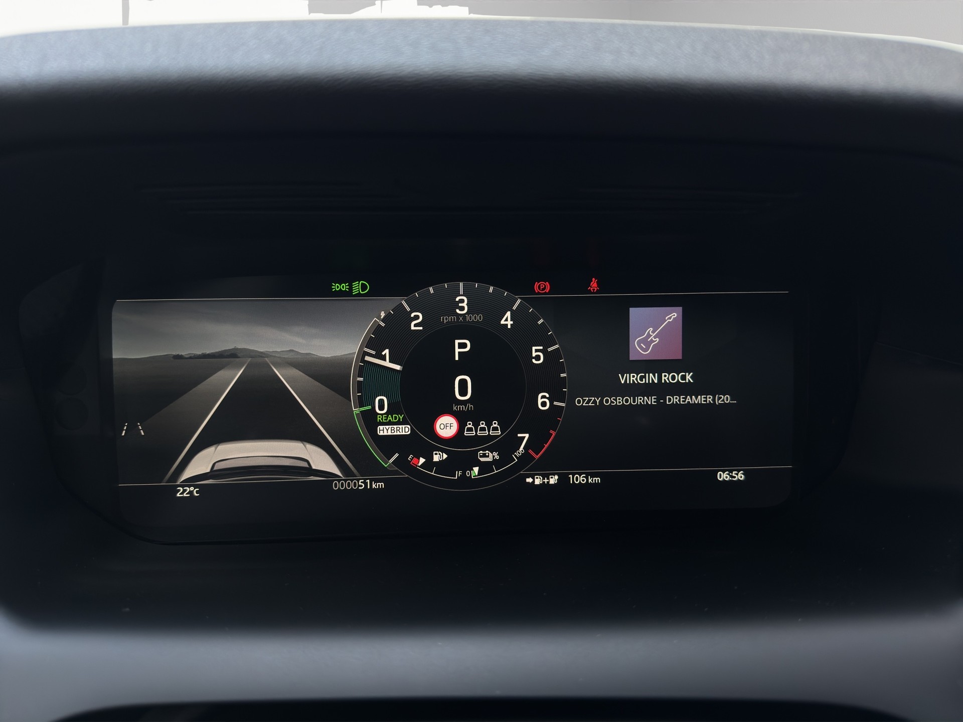 LAND ROVER Discovery Sport 1.5 T 270e Landmark-image-8