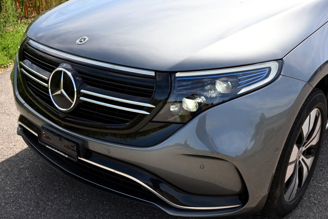 MERCEDES-BENZ EQC 400 4Matic EQ Star-image-15