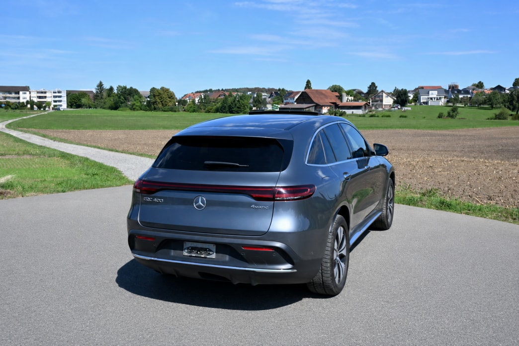 MERCEDES-BENZ EQC 400 4Matic EQ Star-image-2