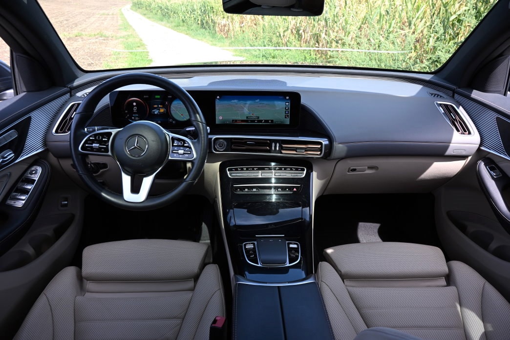 MERCEDES-BENZ EQC 400 4Matic EQ Star-image-5