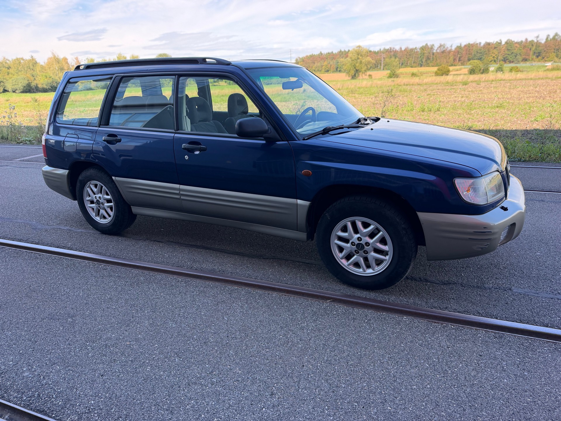 SUBARU Forester 2.0 Comfort Automatic-image-3