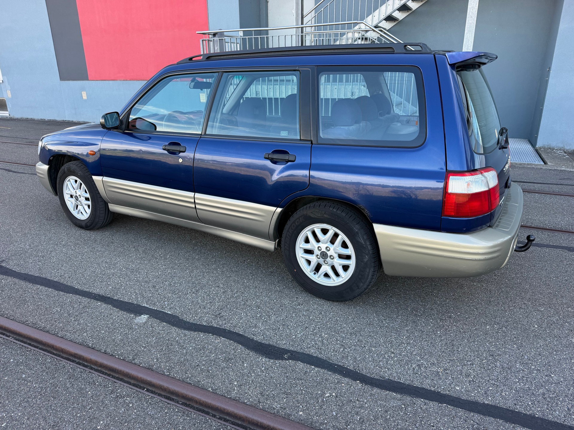 SUBARU Forester 2.0 Comfort Automatic-image-7