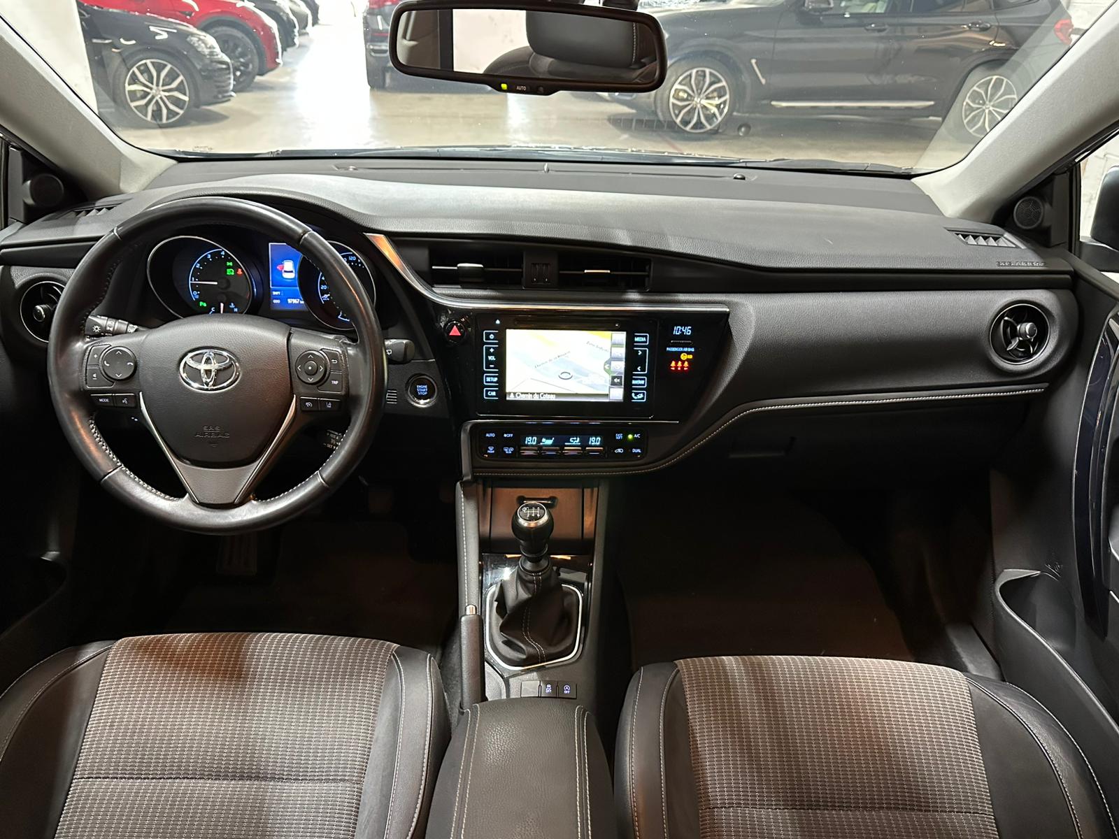 TOYOTA Auris 1.2 Turbo Luna-image-6